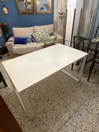 Escritorio blanco moderno