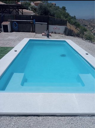Piscina de poliéster