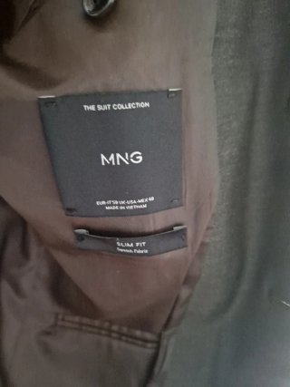 Traje de hombre verde oscuro