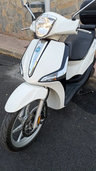 Piaggio Liberty 50 Blanca