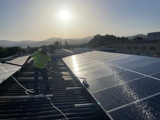 MANTENIMIENTO DE PLACAS SOLARES