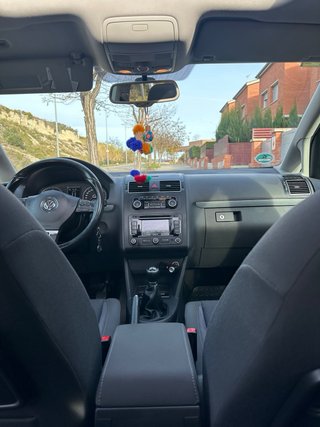 Volkswagen Touran 2012