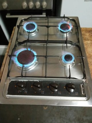 Encimera de gas butano 4 fuegos