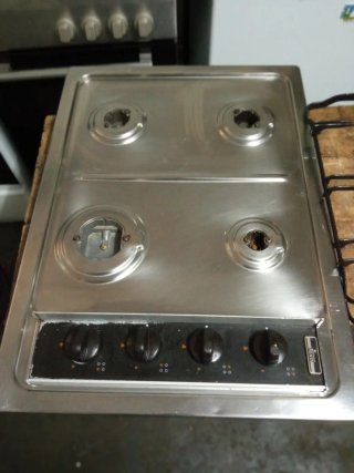 Encimera de gas butano 4 fuegos