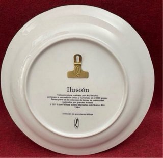 Plato de porcelana de Ana Muñoz
