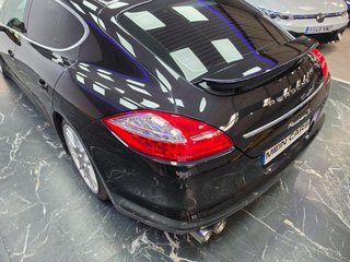 Porsche Panamera S