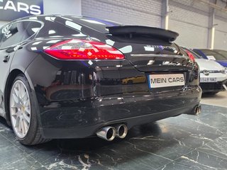Porsche Panamera S