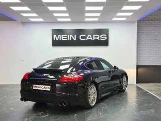 Porsche Panamera S