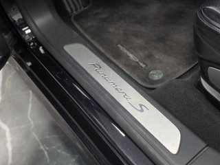 Porsche Panamera S