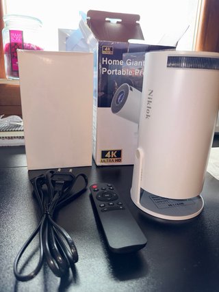 Proyector Niklok 4K Portátil