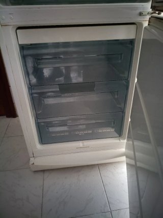 Nevera Combi AEG