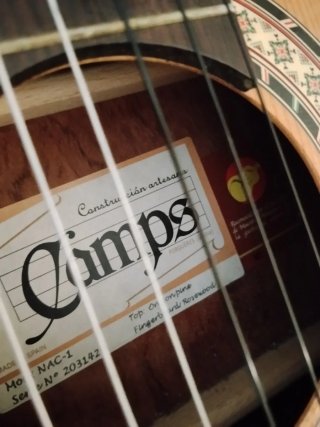 Guitarra Clásica Camps Amplificada