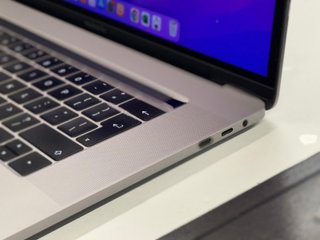 MacBook Pro 15.4 Retina Gris Espacial