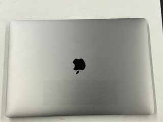 MacBook Pro 15.4 Retina Gris Espacial