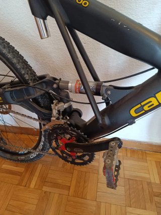 Bicicleta Cannondale Super V700