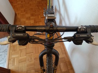 Bicicleta Cannondale Super V700