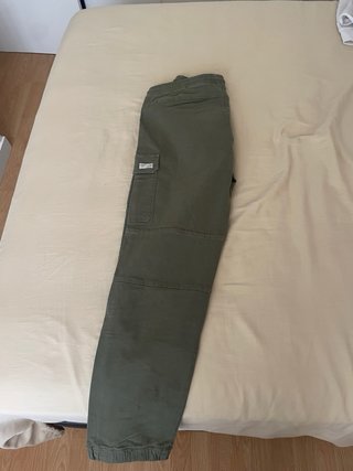 Pantalones cargo verdes