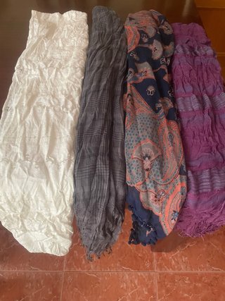 Lote 4 bufandas finas