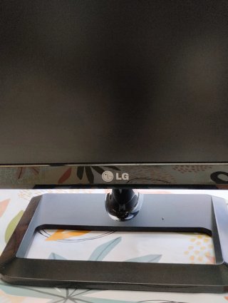 Televisor LG Negro