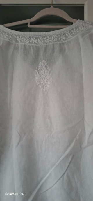 Camisa blanca bordada Natura Talla XXL