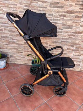 Silla de paseo Lionelo Cloe plegable