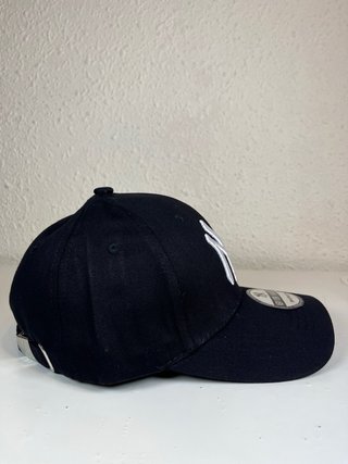 Gorra New York Yankees Negra (Con etiqueta)