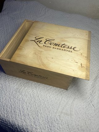Scatola di legno per vino La Comtesse Pazo Barrantes