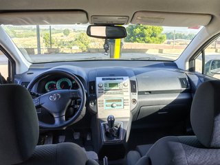 Toyota Corolla Verso 2.2 D-4D 7 Plazas