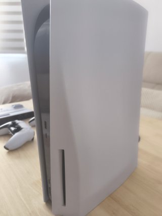 Consola PS5 825GB + 2 Mandos + Base Carga+juegos
