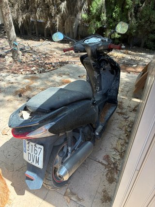 Despiece Honda Dylan Negro