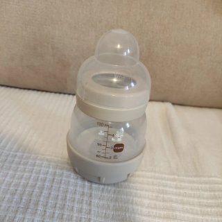 Biberón MAM anticólicos 0 meses