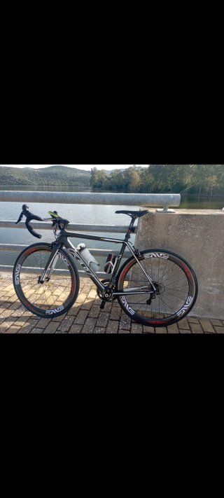 Bicicleta de carretera Felt