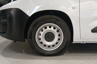 Peugeot Partner Doble Cabina 800kgs 100kW