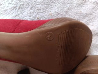 Zapatos tacón rojos T 36
