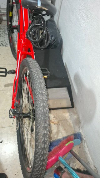 Bicicleta GT Agressor Roja talla M