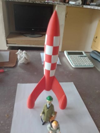 Figuras Tintín y cohete rojo