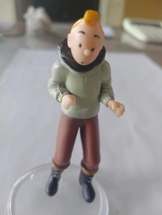 Figuras Tintín y cohete rojo