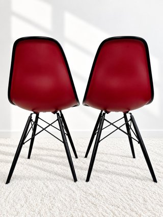 SILLAS CHARLES & RAY EAMES PARA VITRA