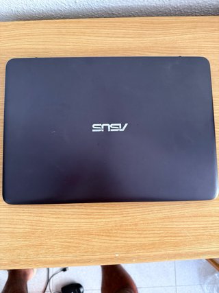 Portátil Asus i5 8GB Ram SSD + ofice 2024