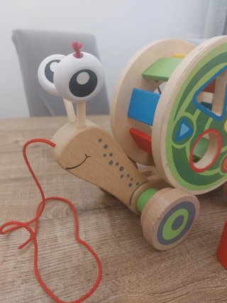 Lumaca in legno da trainare Hape