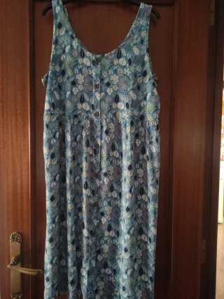 Vestido estampado hojas mujer