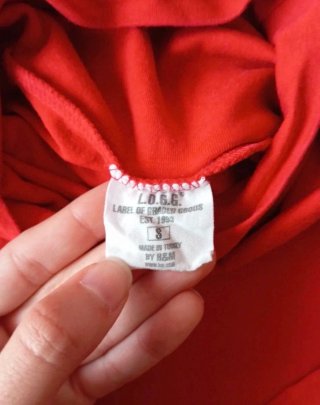 Camiseta cuello alto roja H&M