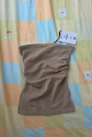 Top fiesta Bershka dorado XS