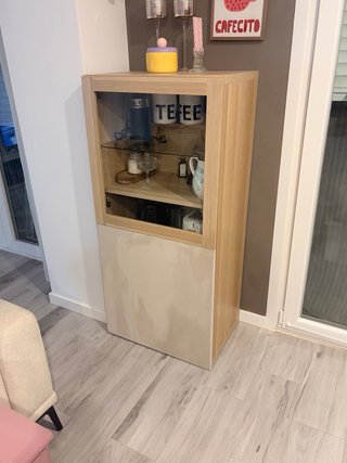 Vitrina BESTÅ Ikea