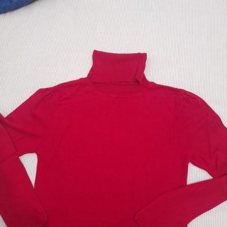 Jersey Rojo Stradivarius Cuello Alto
