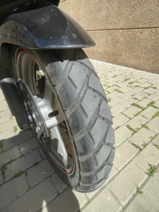 Suzuki V-Strom DL650 Adventure ABS