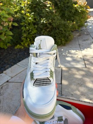 Jordan 4 Retro Seafoam Talla 39