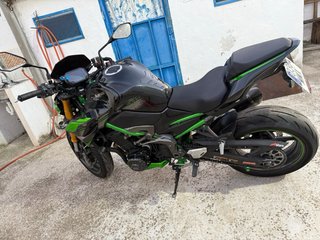 Kawasaki Z900 SE 2024