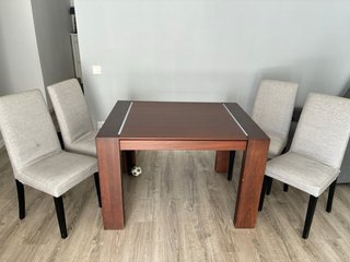 Mesa Comedor + 4 Sillas