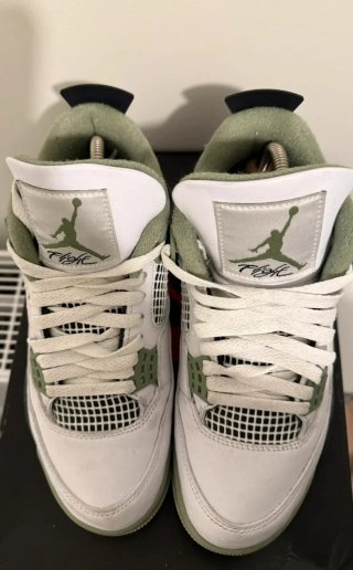 Jordan 4 Retro Seafoam Talla 40